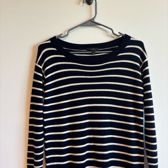 J. Crew Navy Blue Striped 100% Merino Wool Sweater Dress XS Preppy Nautical - Picture 4 of 8